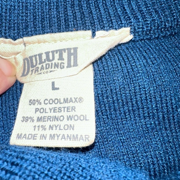 Duluth Trading Size Large Blue Long sleeve Sweater - Picture 4 of 4